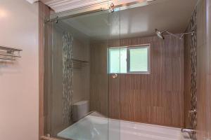 Jack N Jill Tub Shower